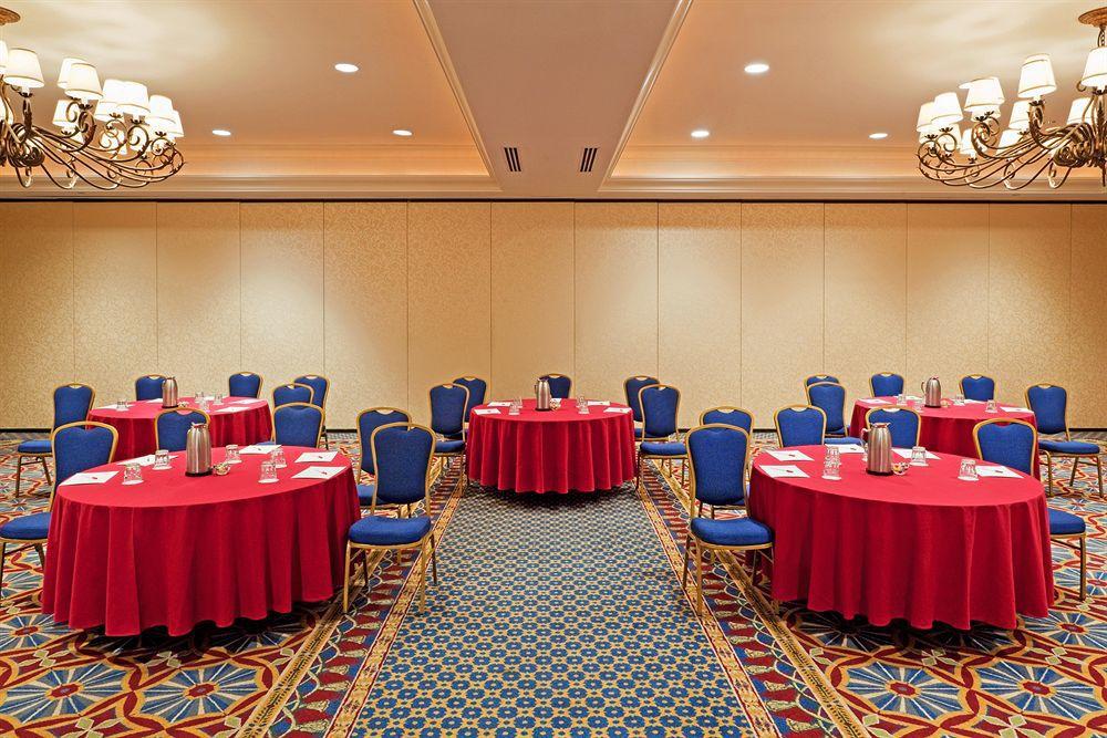 Hotel Crowne Plaza Philadelphia - By Ihg 4*