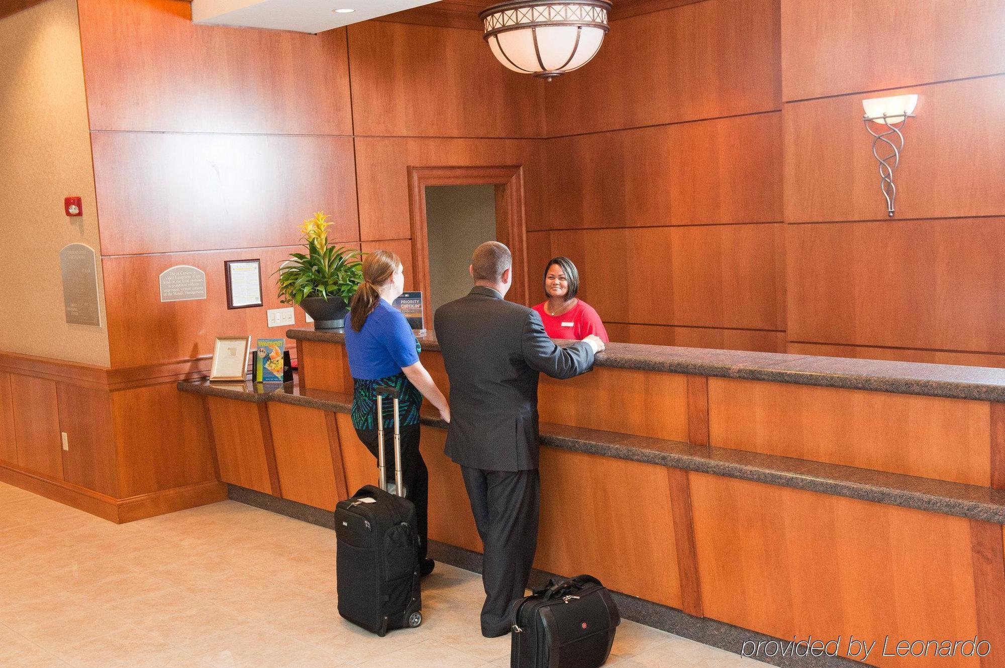 Crowne Plaza Philadelphia - By Ihg 4*