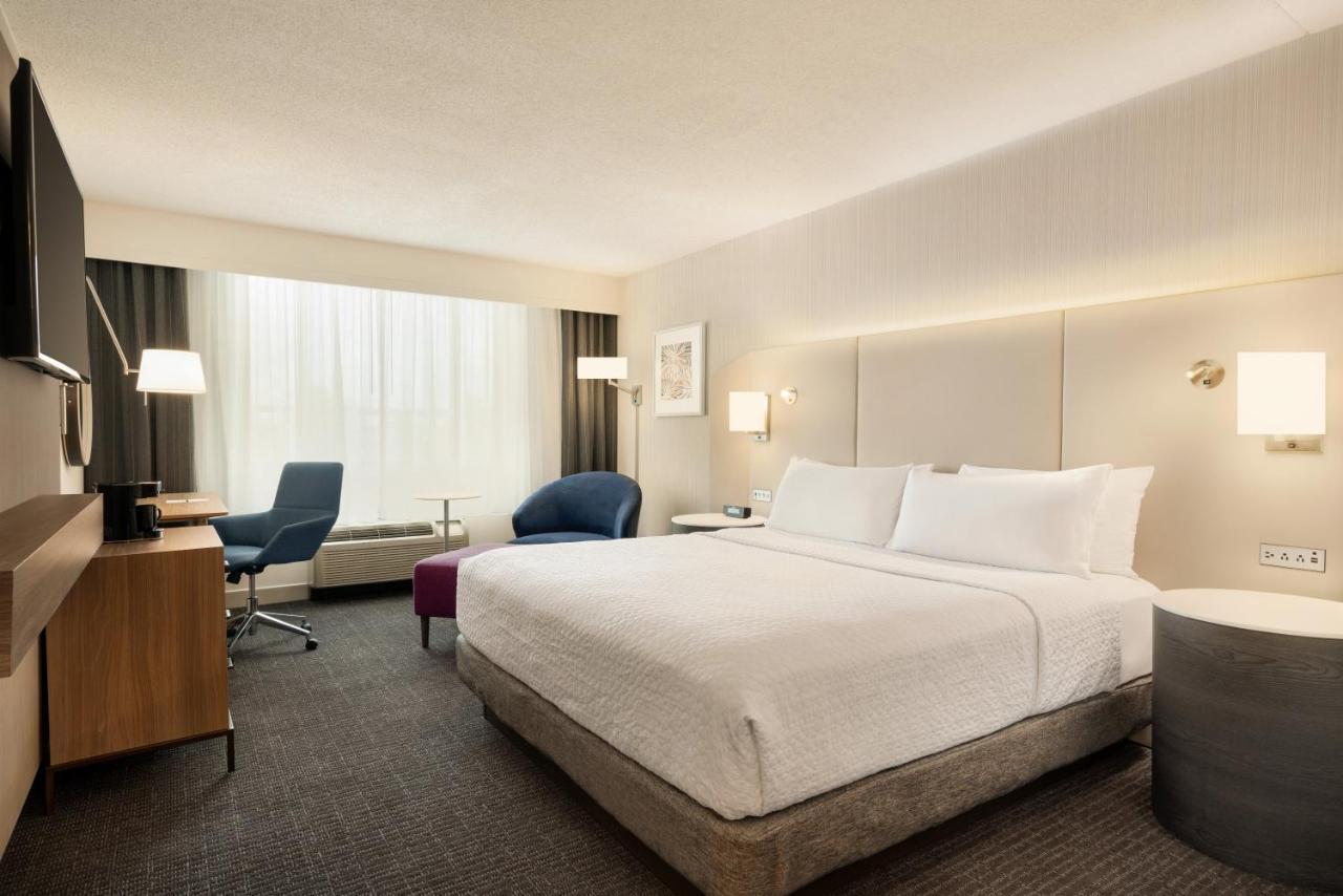 Crowne Plaza Philadelphia - By Ihg