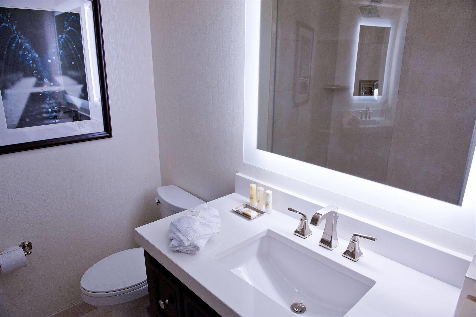 Hotel Crowne Plaza Philadelphia - By Ihg King of Prussia